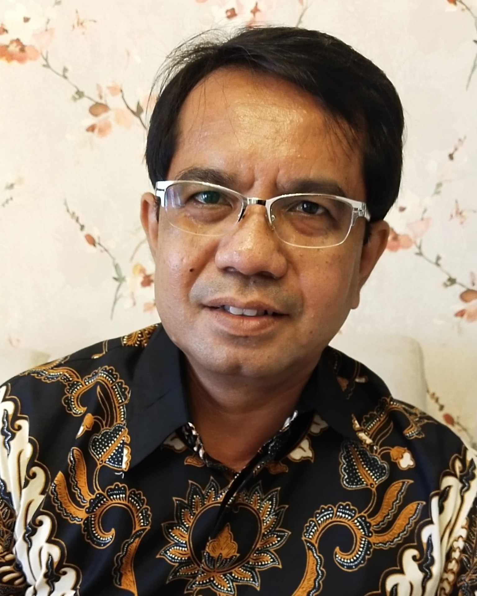 Yulis Hamidy